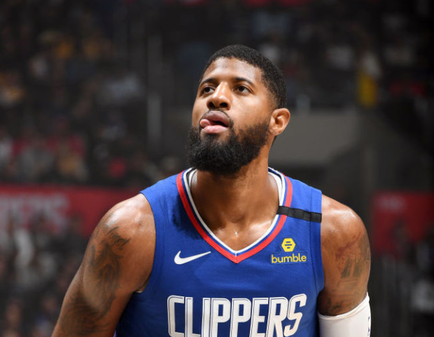 快船击败尼克斯,哈雷尔全场分领队取得胜利 快船击败尼克斯,哈雷尔全场分领队取得胜利