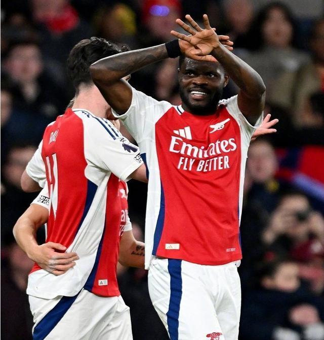 爱游戏官网-精彩纷呈的欧洲联赛再次引发热议的简单介绍