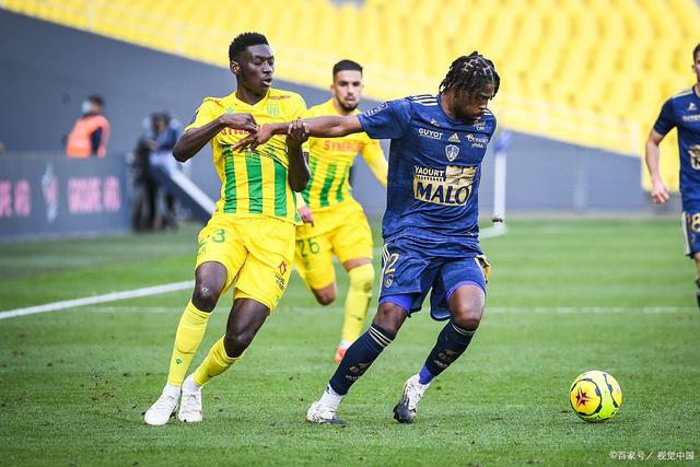 包含蒙彼利埃客场不敌南特，积分榜上失去领先优势的词条