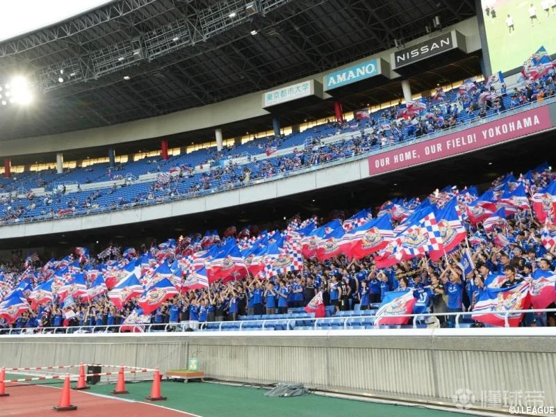 爱游戏-篮球赛事因恶劣天气改期，影响球迷观赛的简单介绍