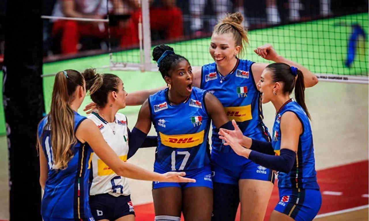 包含意大利横扫对手夺取小组赛三连胜的词条 包含意大利横扫对手夺取小组赛三连胜的词条