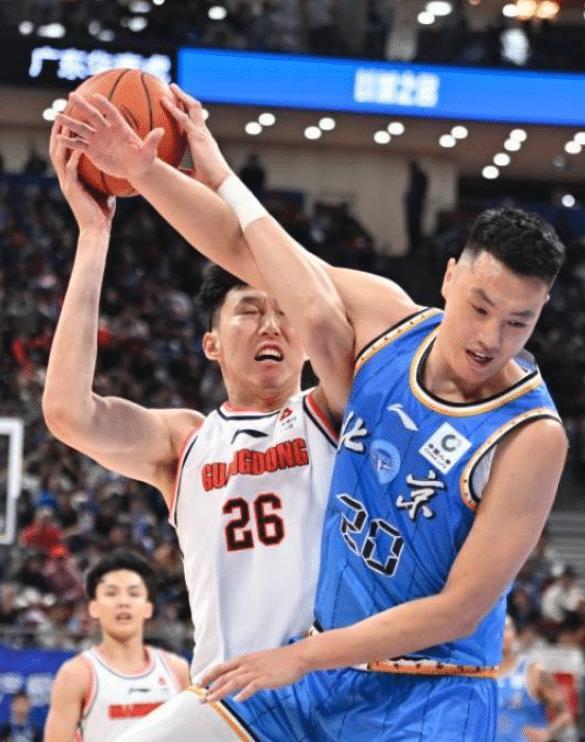 广东男篮赢得七连胜,强势示威的简单介绍 广东男篮赢得七连胜,强势示威的简单介绍