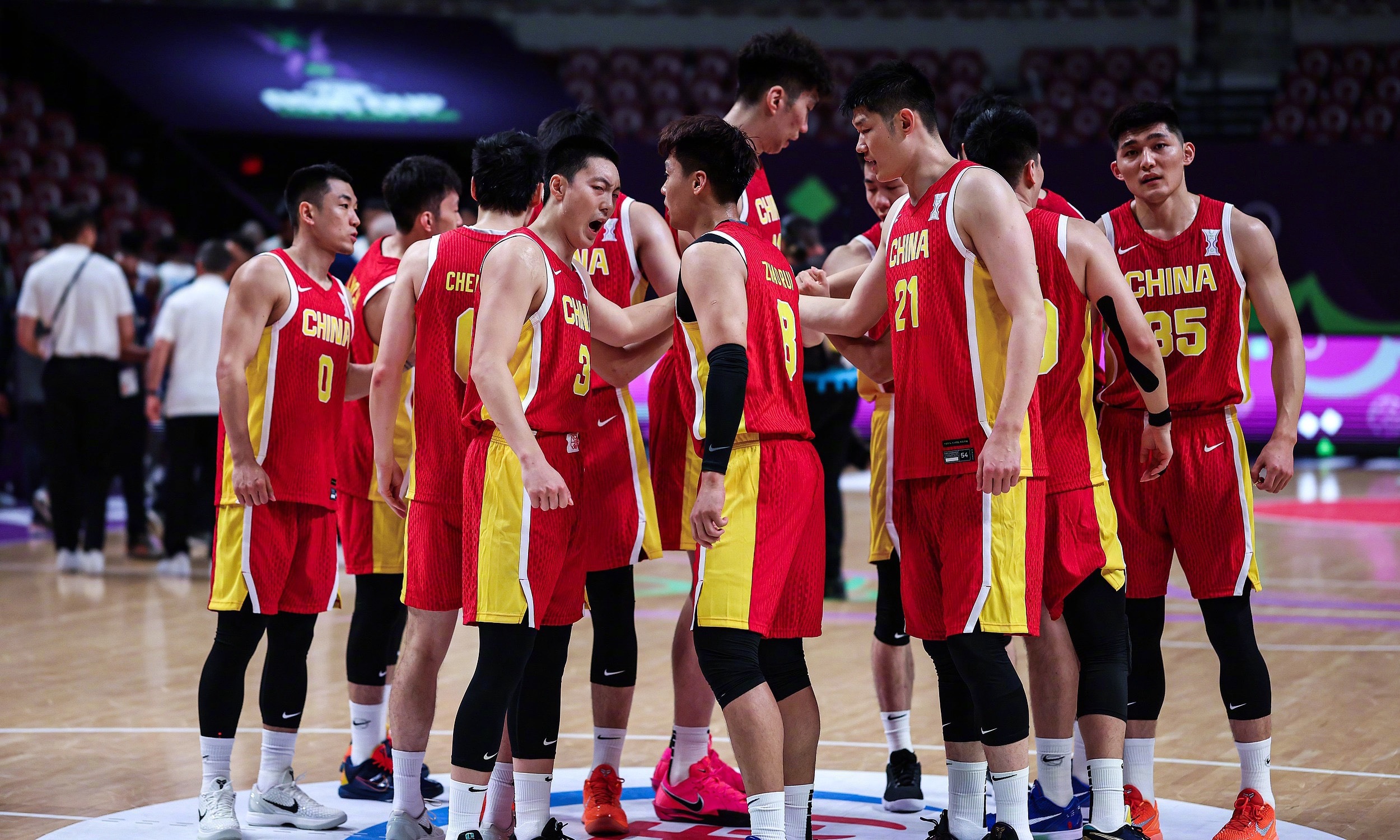 关于紧张局势！球队备战迎接新一轮比赛的信息