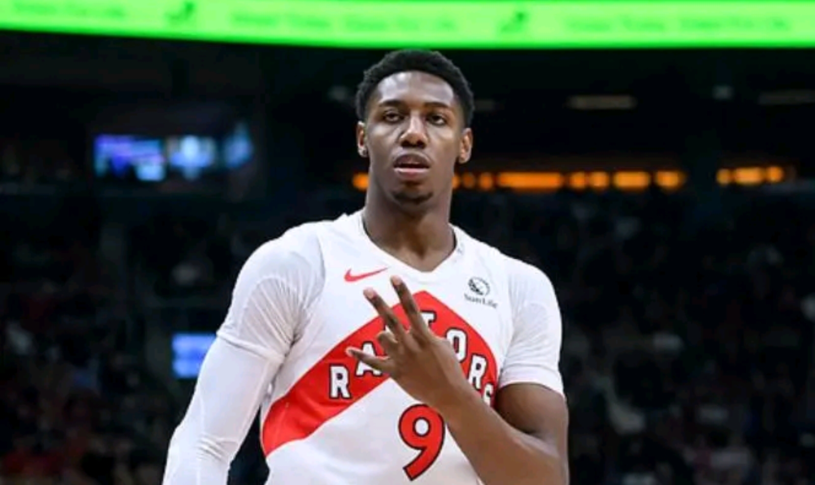 猛龙不敌公牛,东部第二受困 猛龙不敌公牛,东部第二受困