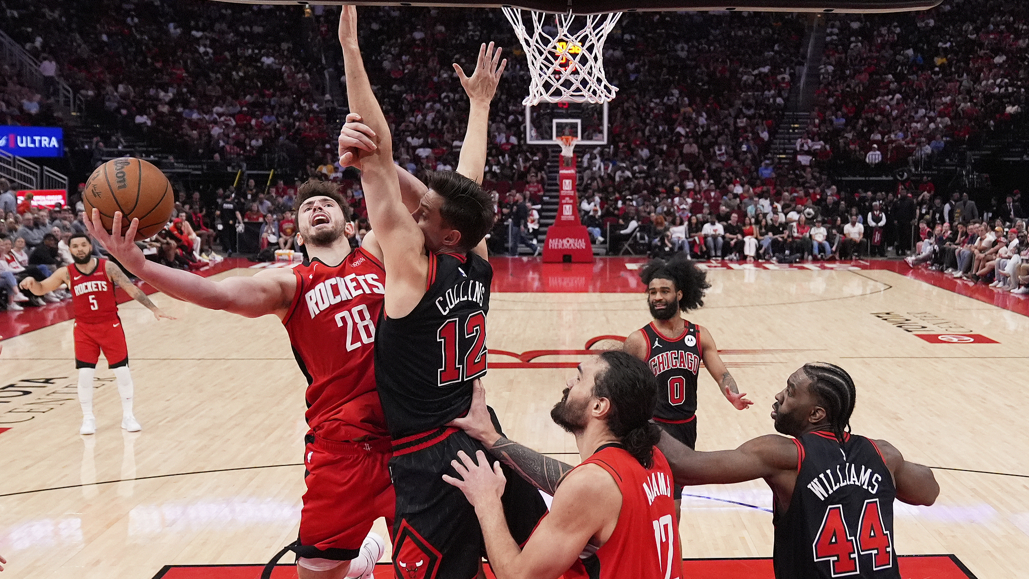 爱游戏登录-火箭险胜篮网取得连胜