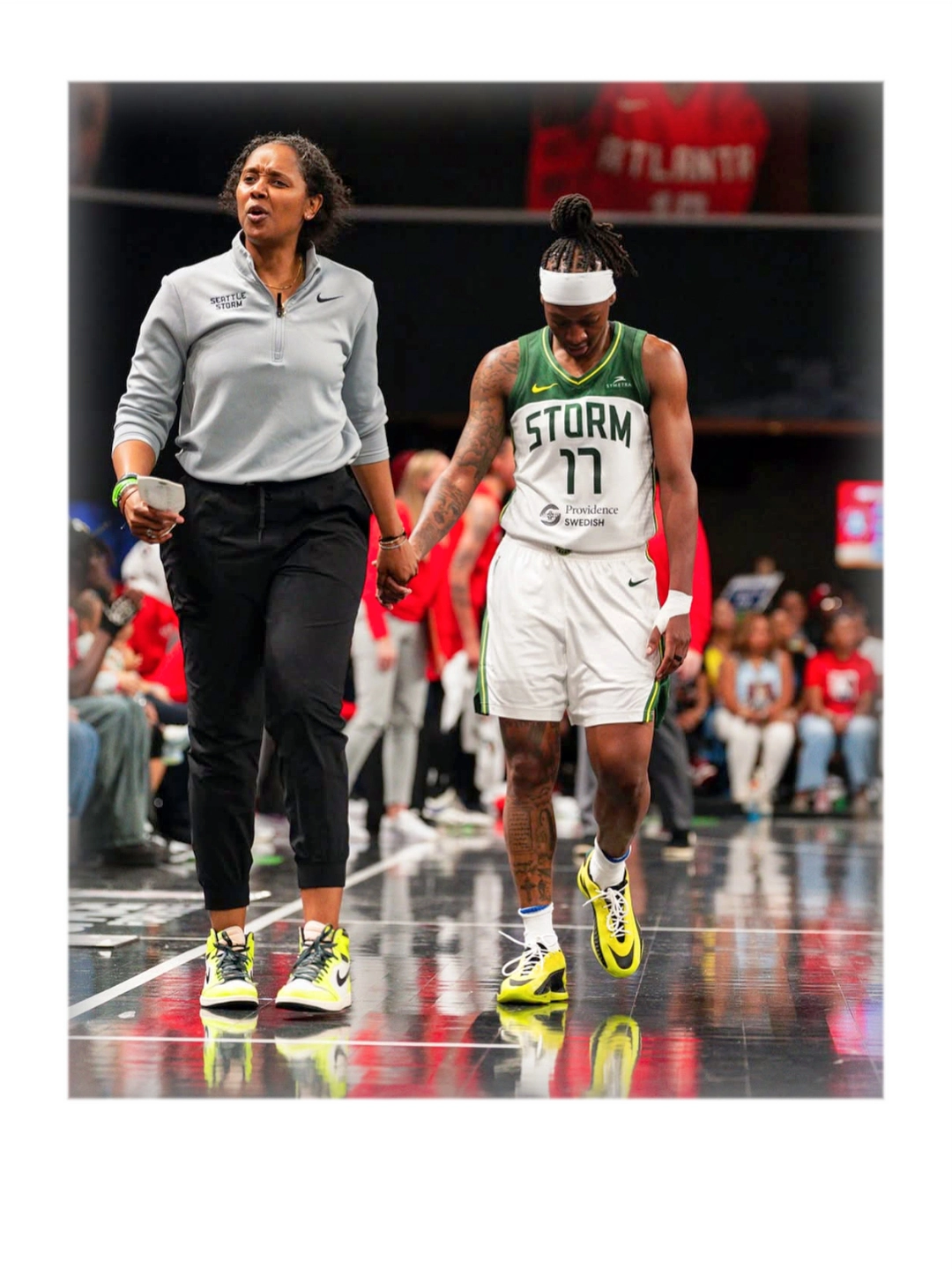 WNBA联盟领袖呼吁球员为种族平等而战的简单介绍