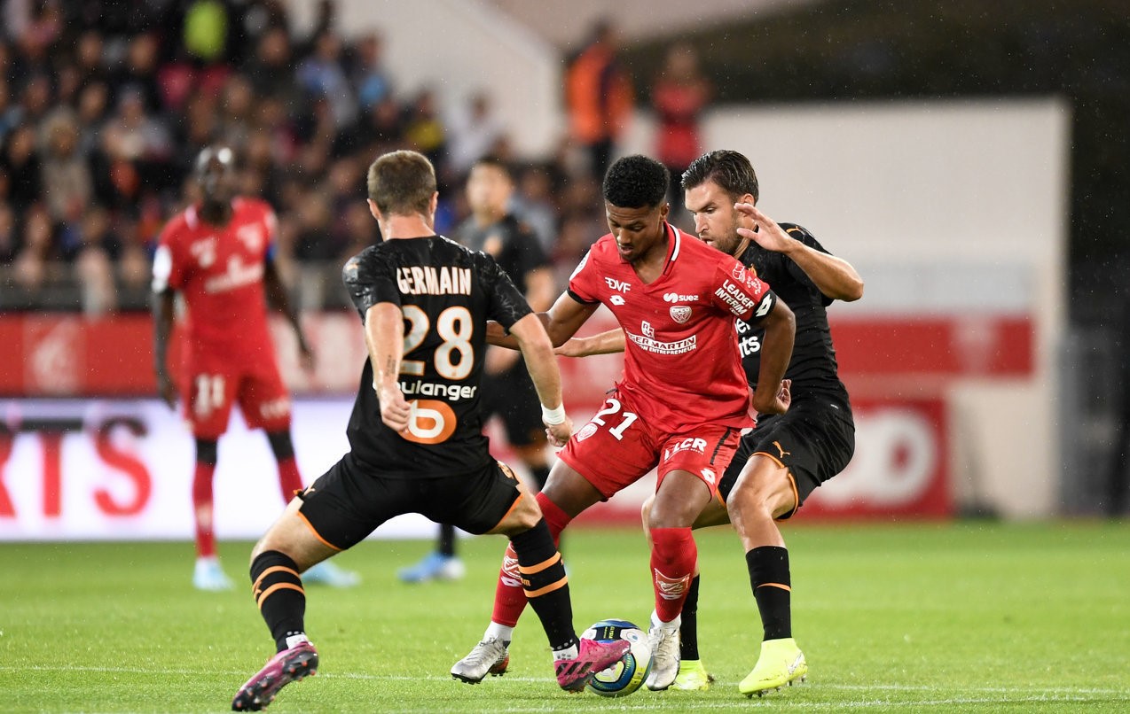 第戎客场挑战里尔，瞄准赢得关键分的简单介绍